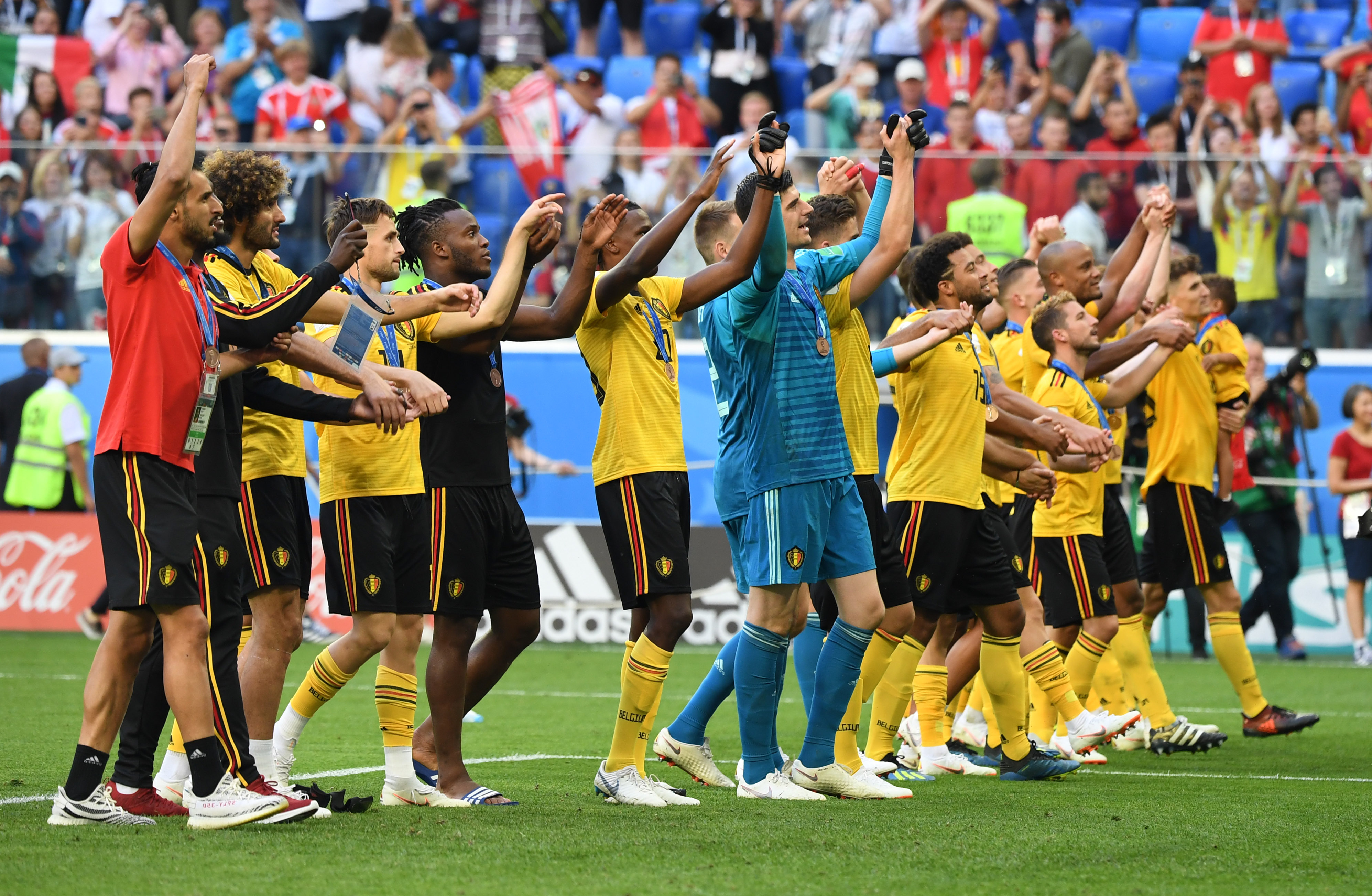 再加上明星 再加上明星