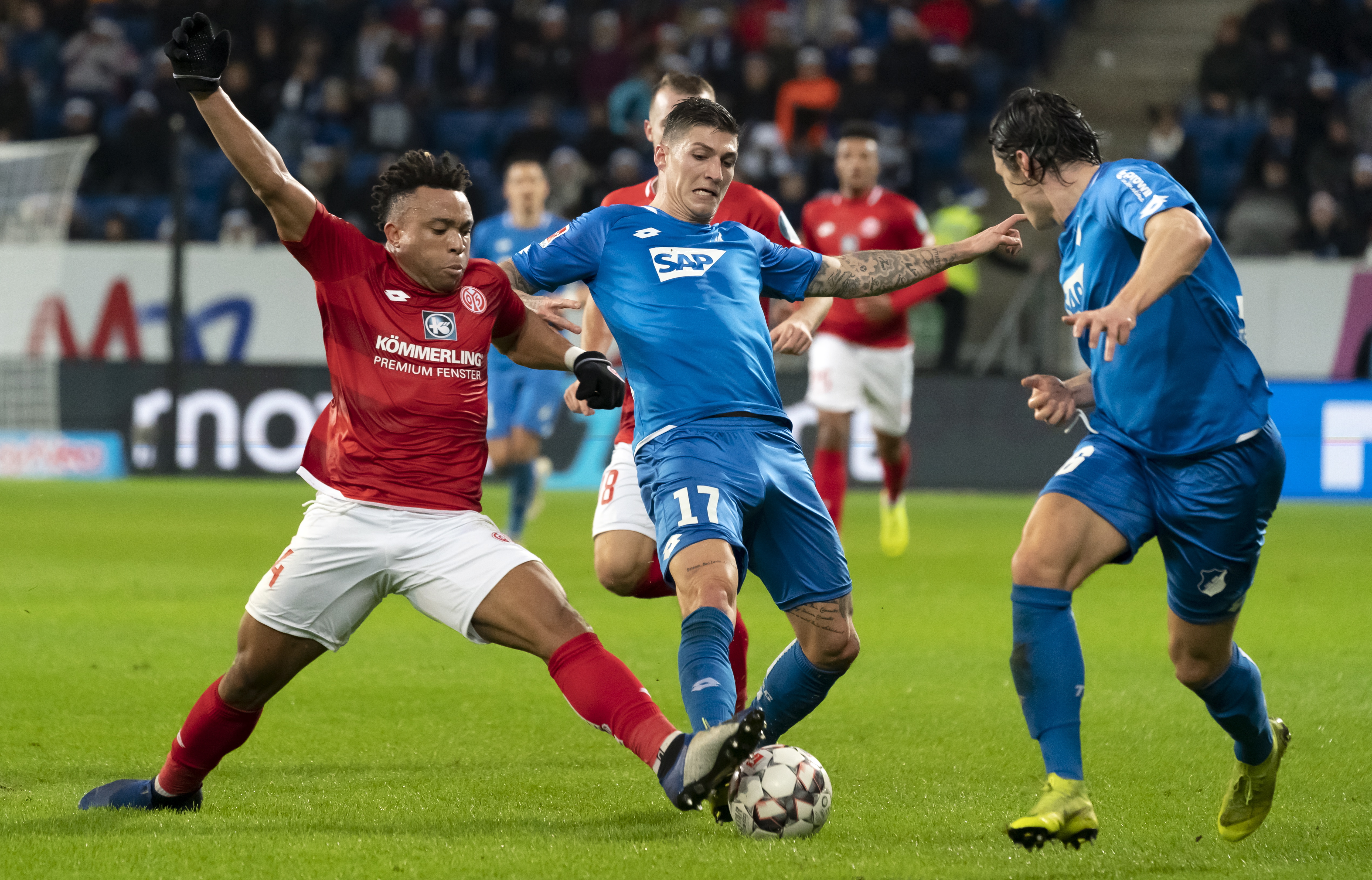 只能出現在 只能出現在