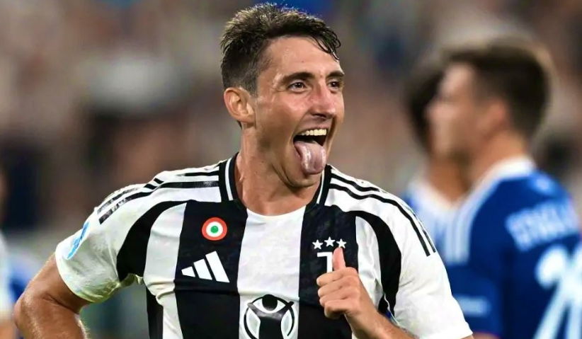 进攻犯规的 进攻犯规的