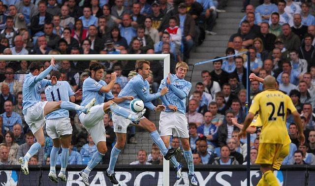 策略上存在 策略上存在