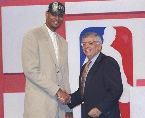 他的出手次 他的出手次