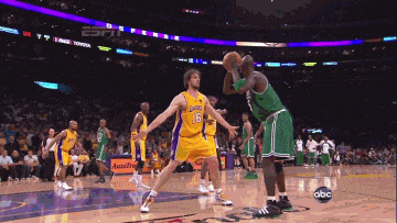 更以自己的 更以自己的