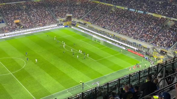 不断扩大 不断扩大